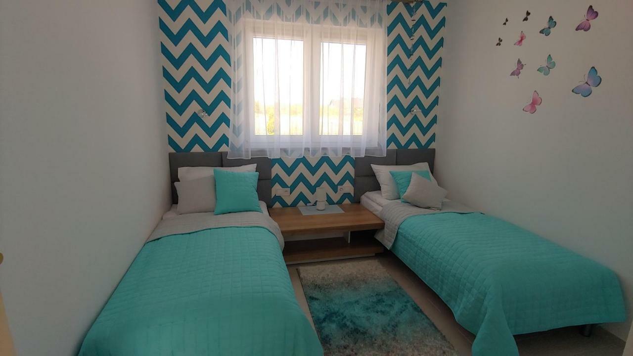 Apartamenty Dzemejra - Jumeirah Ujście-Darłowskie المظهر الخارجي الصورة